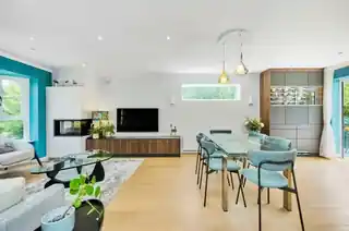 81 West Lane, photo 3