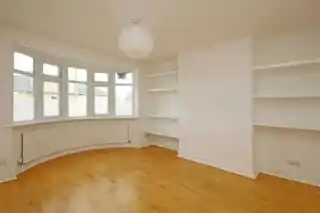 81A Stanley Road, photo 2