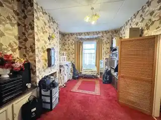 82 Buxton Road, photo 2