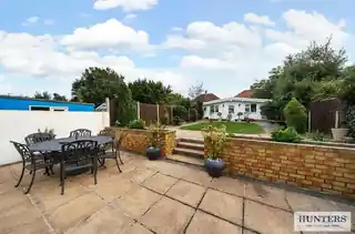 82 Canberra Road, photo 3