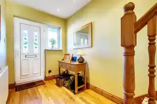 82 Matlock Crescent, photo 2