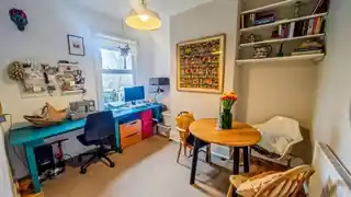 82 Palmerston Crescent, photo 3