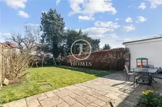 82 Princes Park Avenue, photo 3