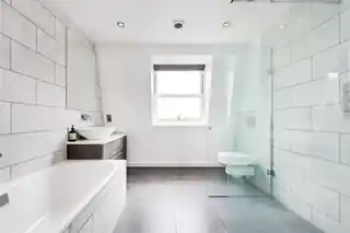 82 Westbourne Road, photo 4