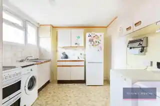 827 Great Cambridge Road, photo 3