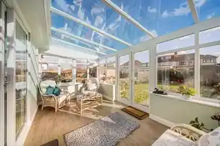 83 Little Heath Road, photo 2