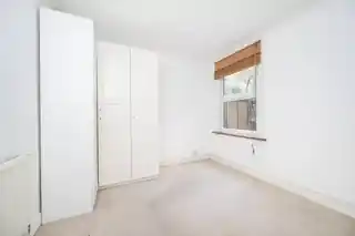 84 Bloxhall Road, photo 4