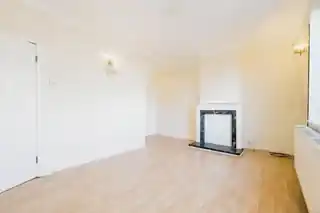 84 Church Elm Lane, photo 4