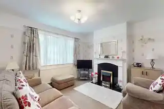 84 Dominion Drive, photo 2