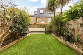 84 Hawksley Road, photo 3