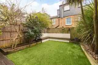 84 Hawksley Road, photo 2