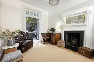 84 Oakhill Road, photo 3