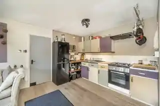 84 Sturmer Way, photo 2