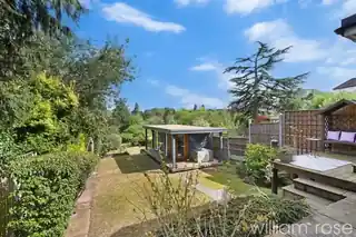 84 The Charter Road, photo 3