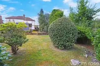 84 The Charter Road, photo 4