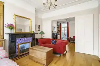 84 Wroughton Road, photo 2