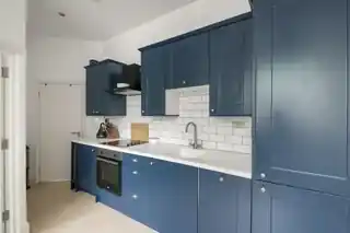 84A Church Road, photo 3