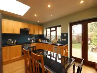 85 Beech Way, photo 4