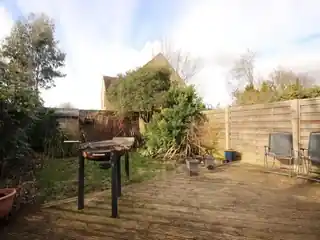 85 Beech Way, photo 3