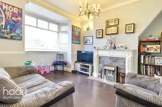 85 Forest Road, photo 3