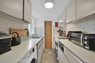 85 Kentish Road, photo 2