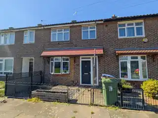 85 Mottisfont Road, photo 2