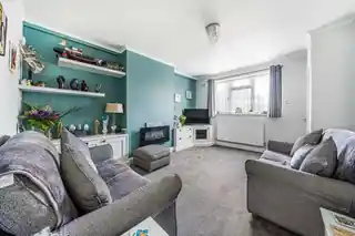 85 Paston Crescent, photo 2