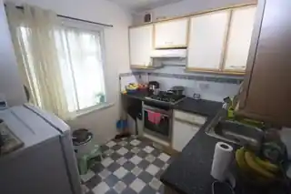 85 Petts Hill, photo 2