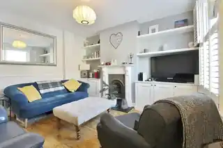 85 St Johns Road, photo 2