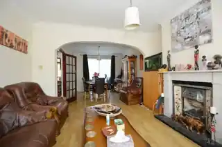 85 Tregenna Avenue, photo 3