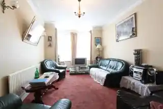 85 Wargrave Avenue, photo 2
