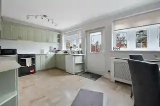 85 Woodward Road, photo 4