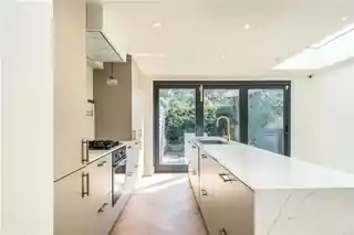 86 Dartmouth Park Hill, photo 2