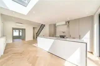 86 Dartmouth Park Hill, photo 3