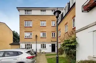 86 Goddard Place, photo 4