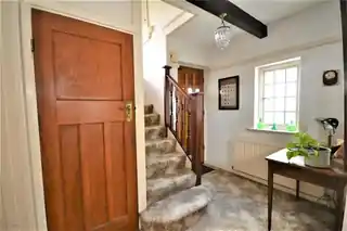 86 Lancaster Avenue, photo 3