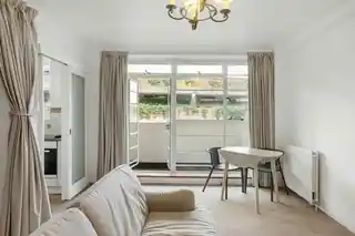 86, Lichfield Court, Sheen Road, photo 2