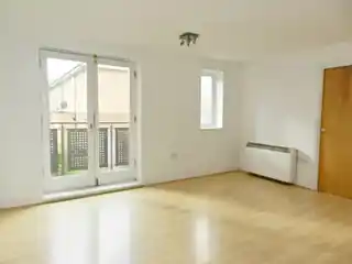 86 Melling Drive, photo 3