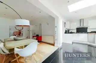 86 Motspur Park, photo 4