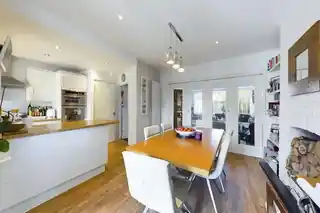 86 Royal Crescent, photo 2