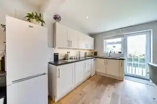 86 Summerhouse Drive, photo 2