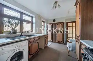 86 Suttons Lane, photo 4