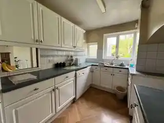 87 Angel Hill, photo 2