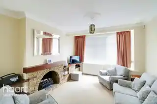 87 Ashfield Road, photo 3