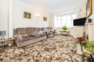 87 Cambridge Avenue, photo 3