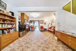 87 Misbourne Road, photo 2