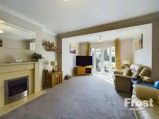 87 Shelson Avenue, photo 2