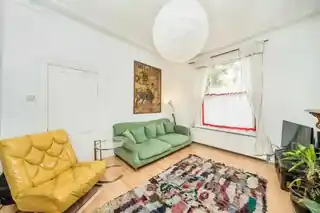 87 Sussex Way, photo 2