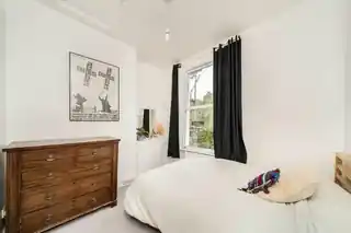87 Sussex Way, photo 4