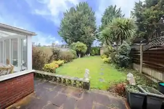87 Tolcarne Drive, photo 4